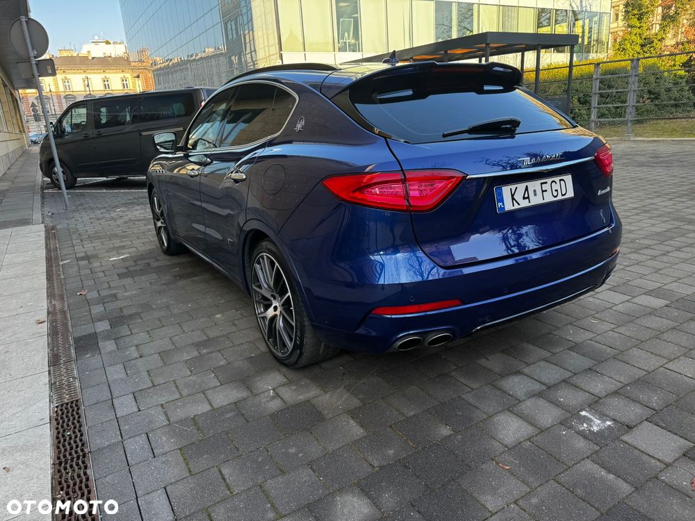 Maserati Levante S Q4 - 5