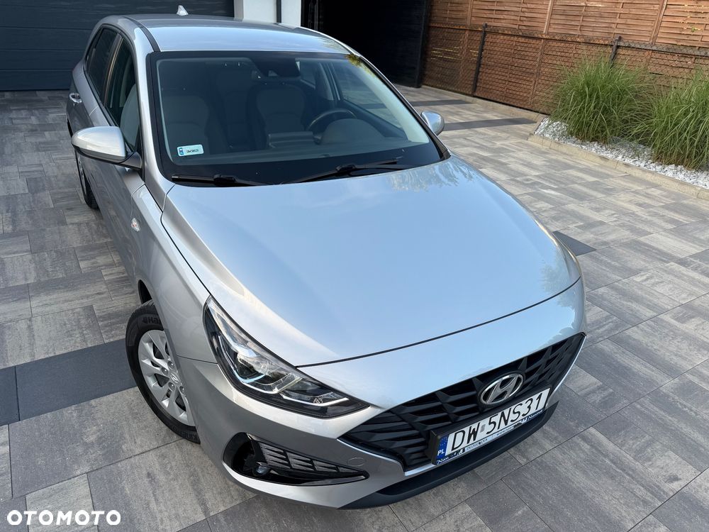 Hyundai i30 1.5 DPI Classic + - 20