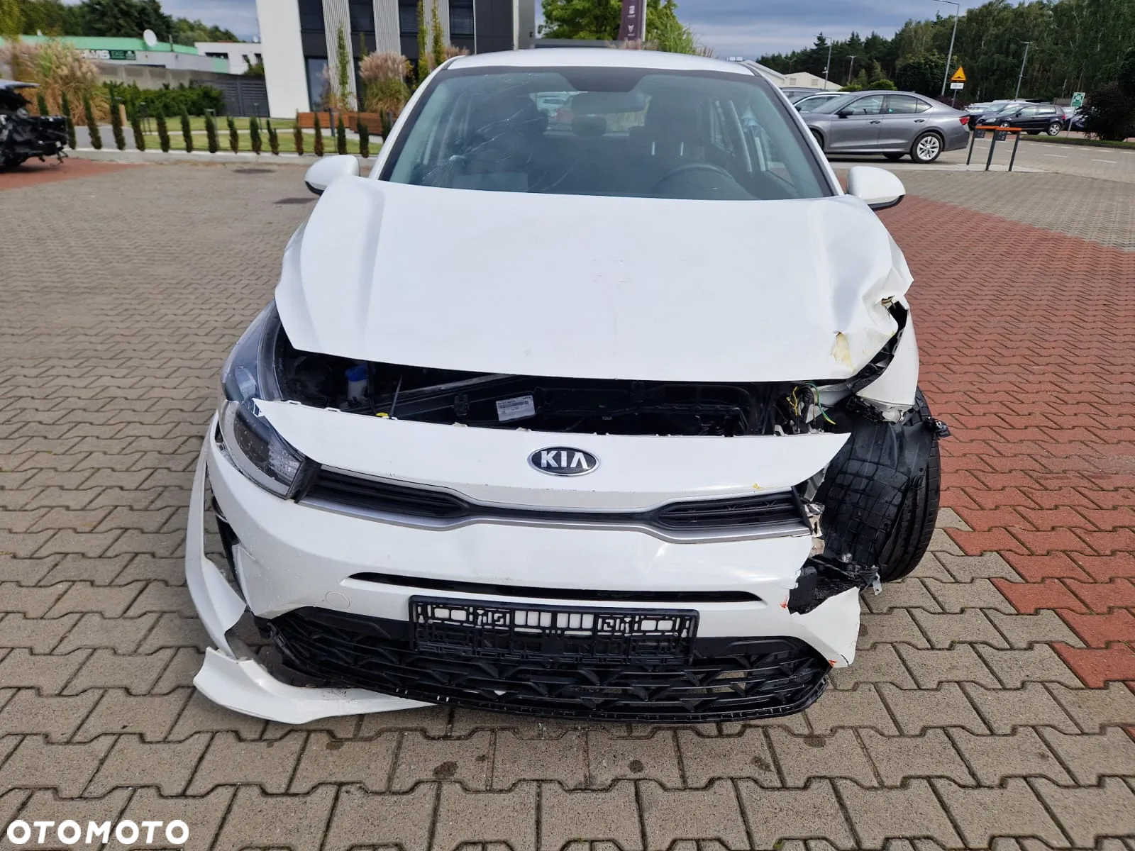 Kia Rio 1.2 M - 10