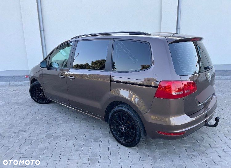 Volkswagen Sharan 2.0 TDI Basis - 2