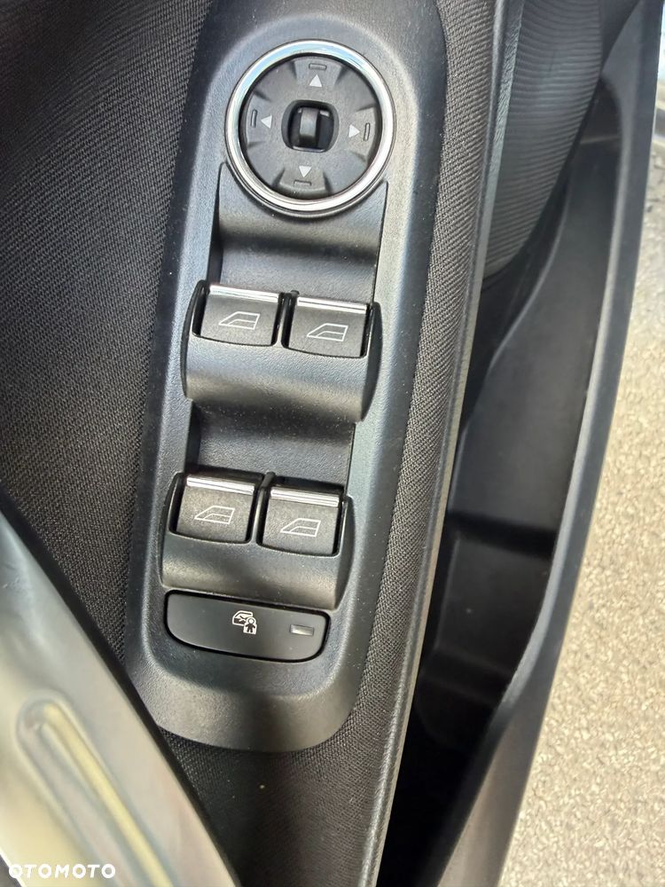 Ford S-Max 2.0 Viva Trend - 15