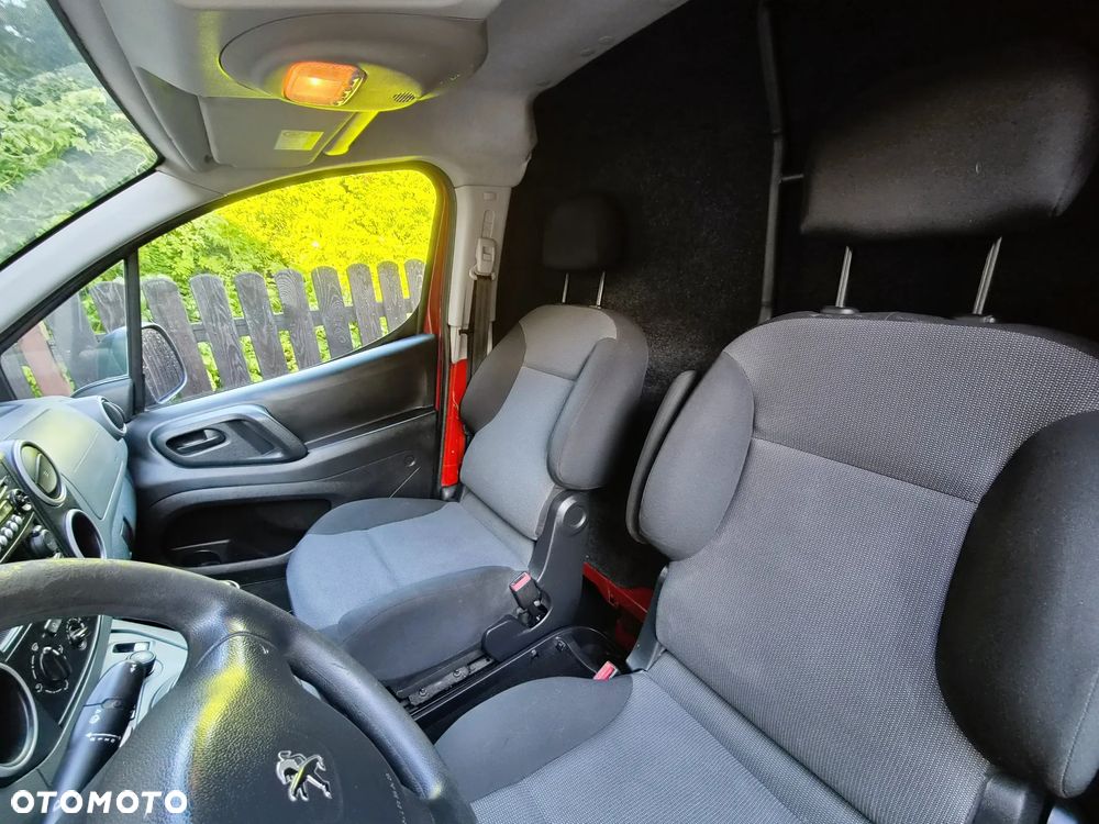 Peugeot Partner - 8