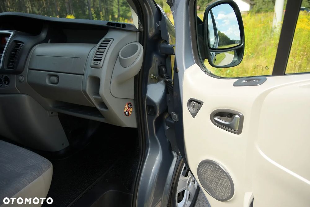 Renault Trafic - 24