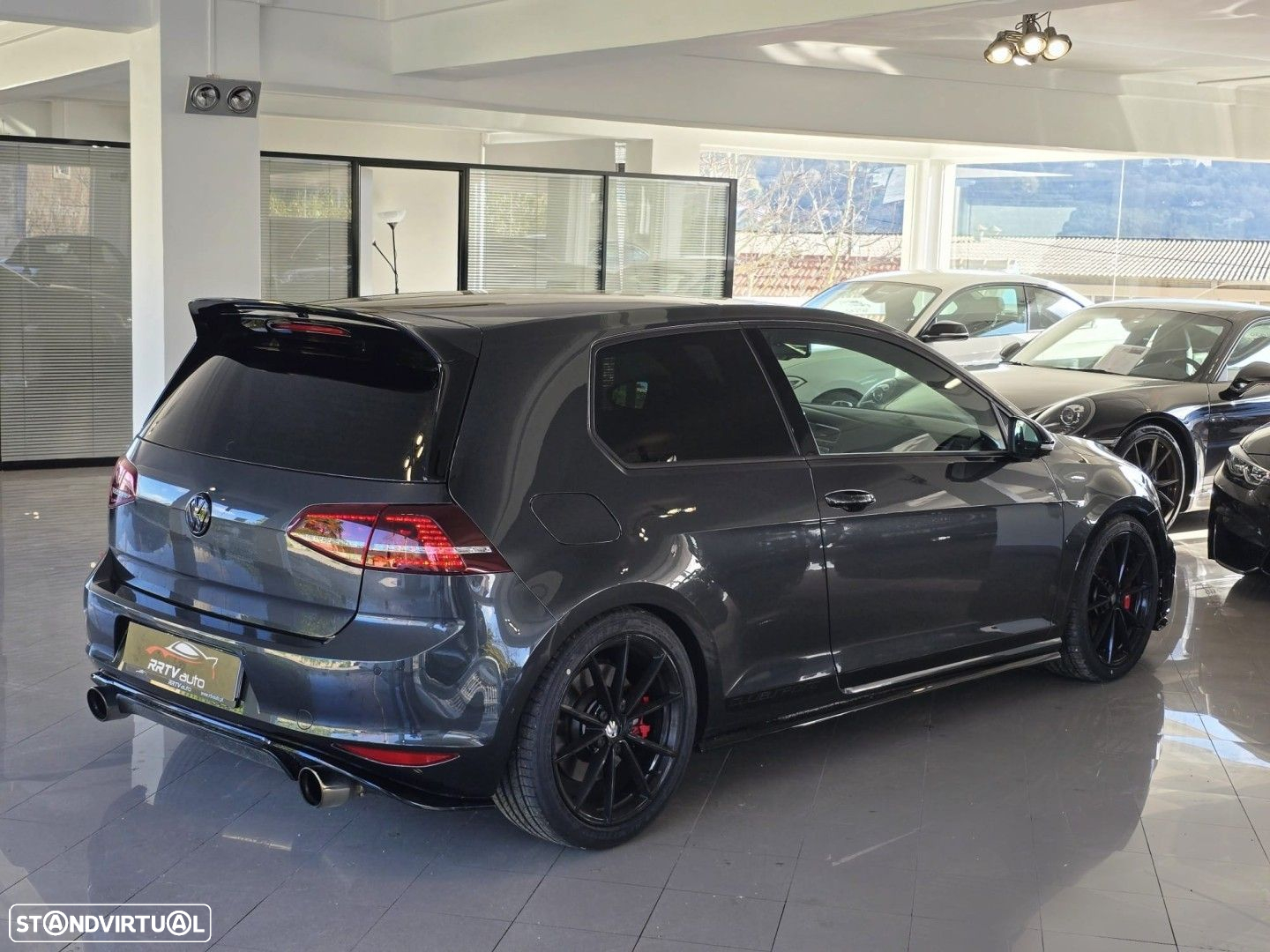 VW Golf GTI Clubsport DSG - 2