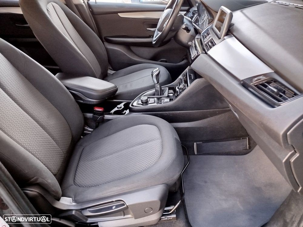 BMW 216 Active Tourer d Advantage - 18