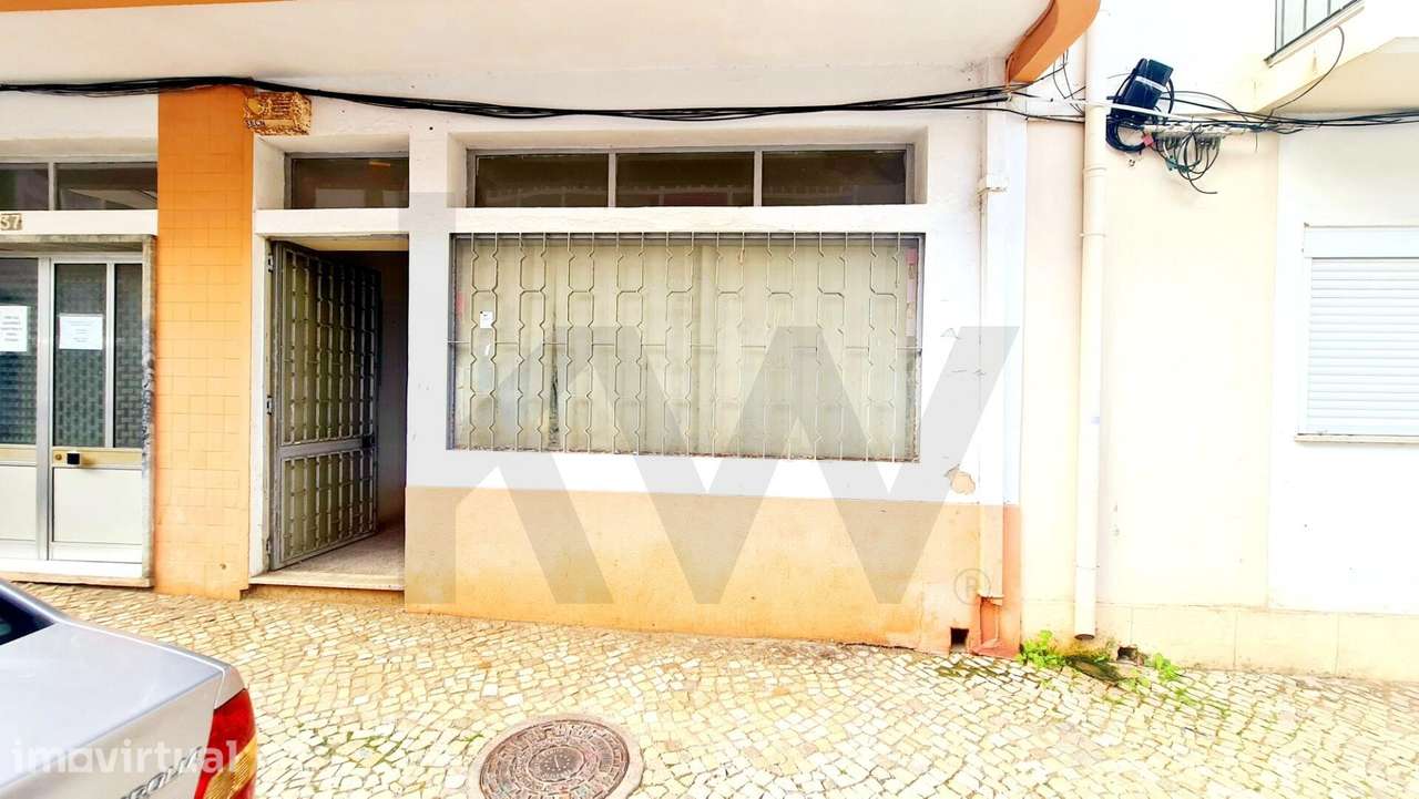 ESPAÇO COMERCIAL - 162 M2 COM LOCALIZAÇÃO ESTRATÉGICA NO CENTRO DE ARM - Grande imagem: 2/12