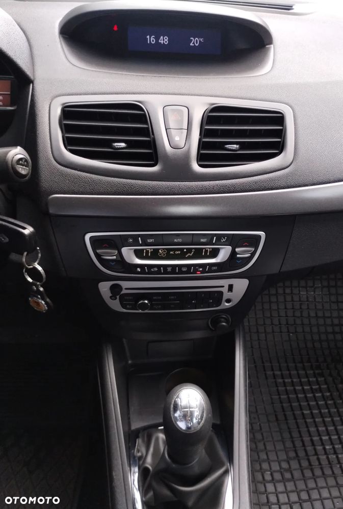 Renault Fluence 1.6 16V Expression - 8