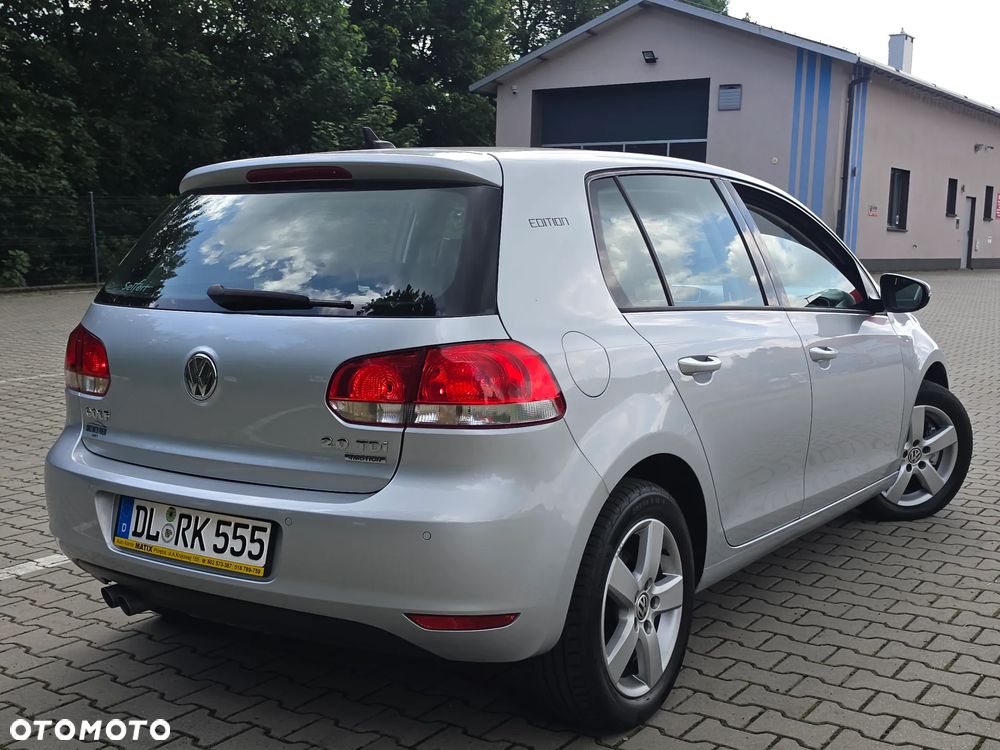 Volkswagen Golf - 3