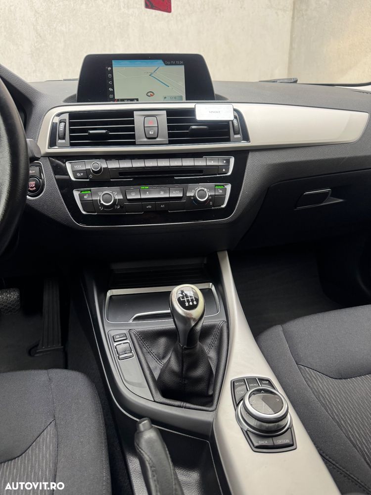BMW Seria 1 - 15