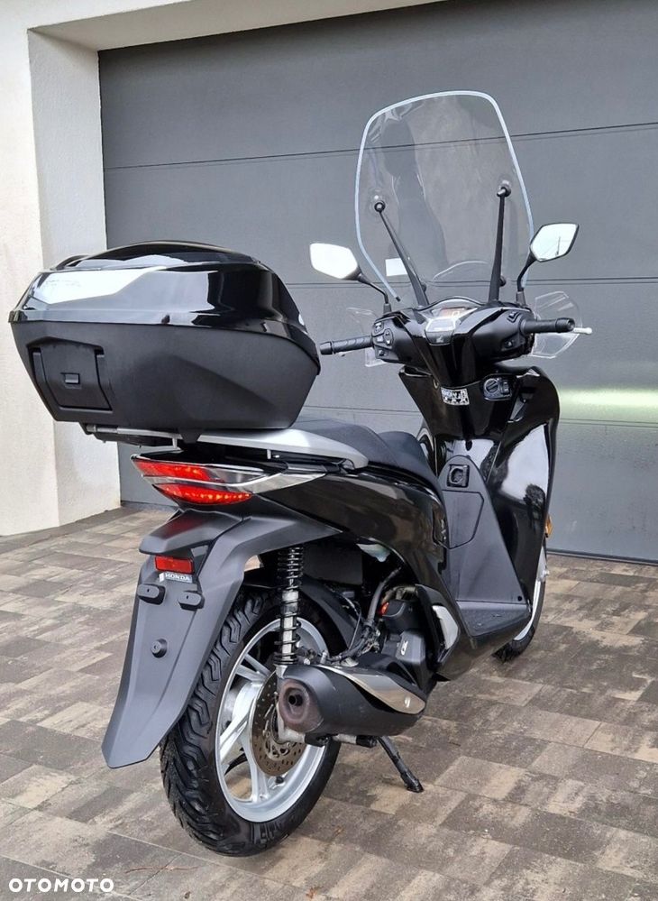 Honda SH - 4