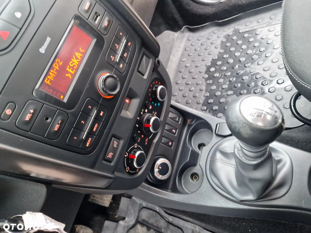 Dacia Duster 1.6 SCe Outdoor 4x4 S&S - 18