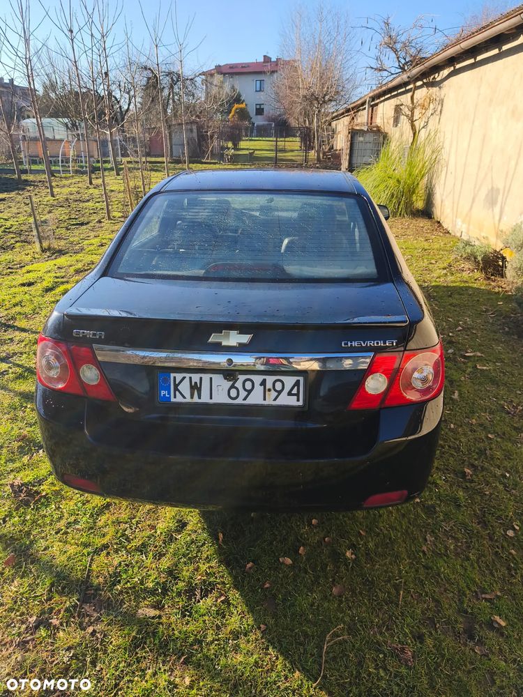 Chevrolet Epica - 4