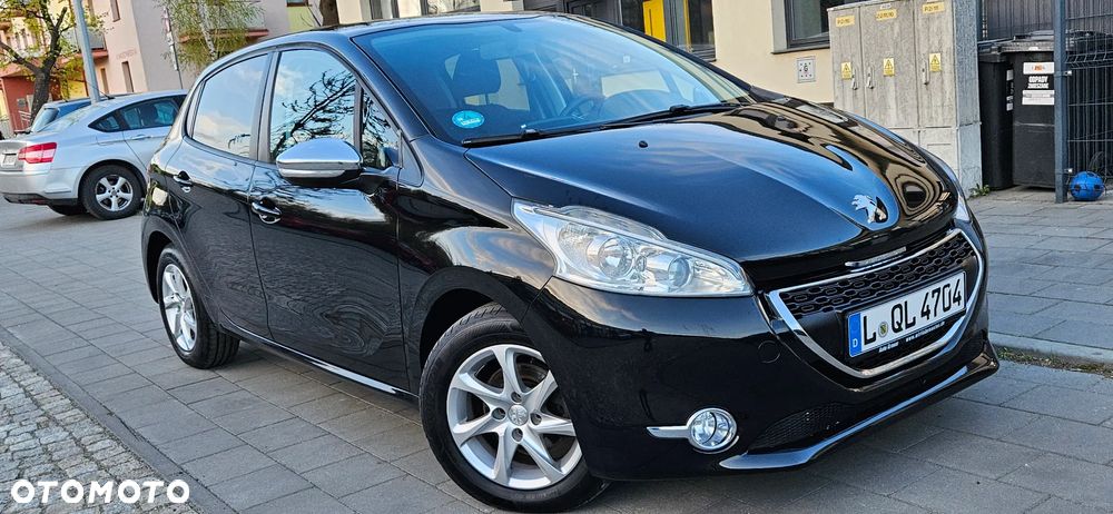 Peugeot 208 82 VTI Style - 17