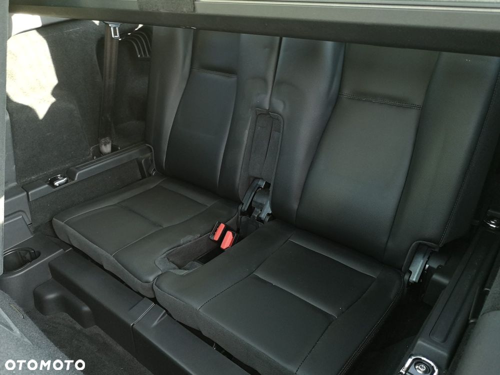 Land Rover Discovery Sport D180 R-Dynamic - 26