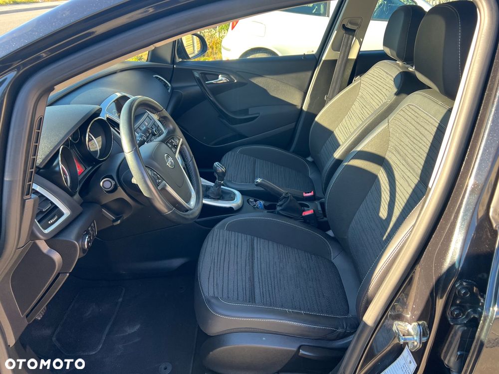 Opel Astra 1.4 Turbo Active - 10