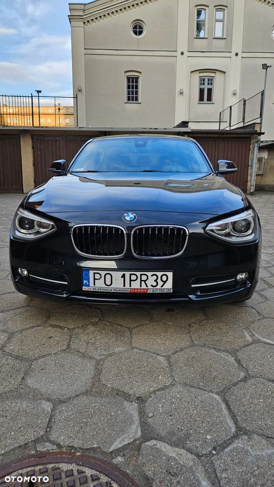 BMW Seria 1 118d Sport Line - 4