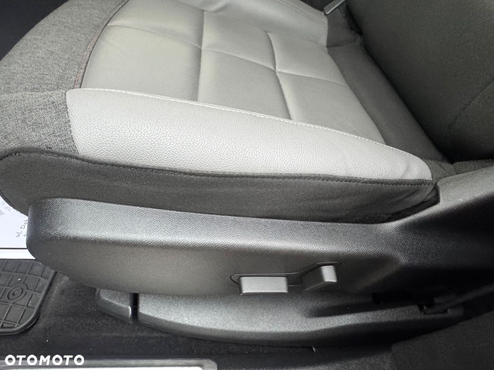 Citroën C5 Aircross 1.5 BlueHDi Shine EAT8 - 33