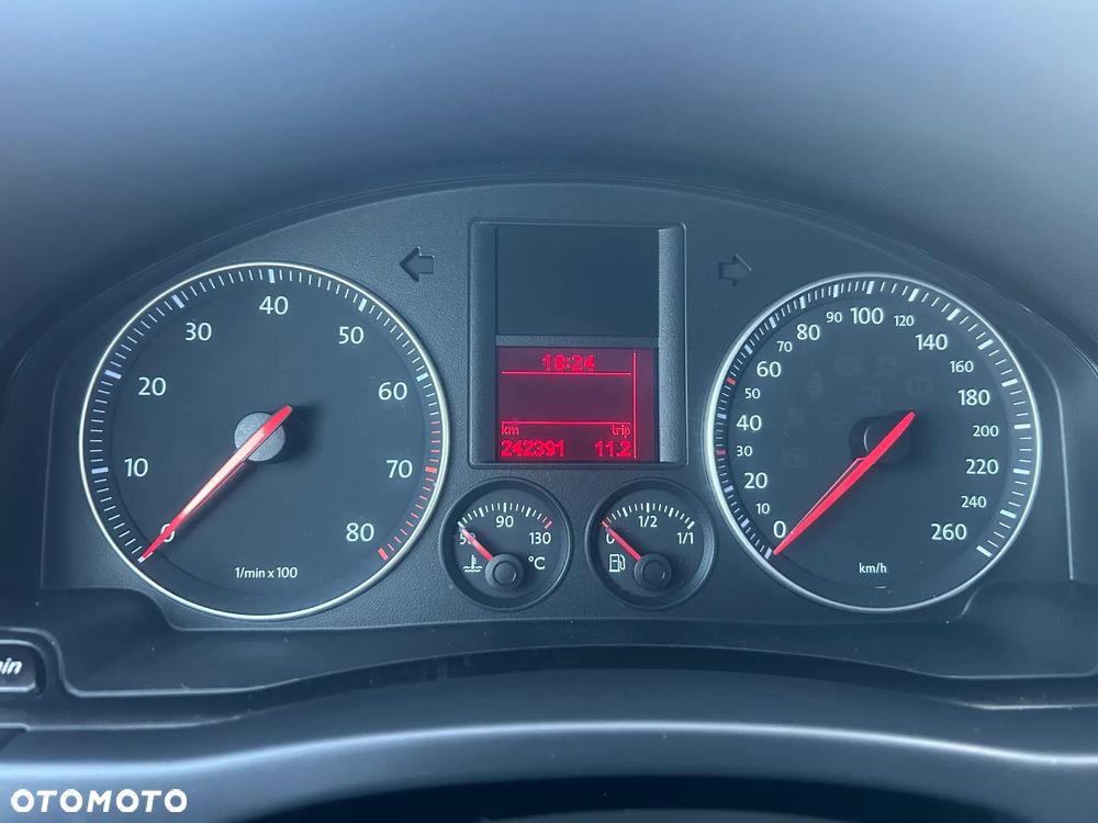 Volkswagen Golf Plus 1.6 Automatik Goal - 27