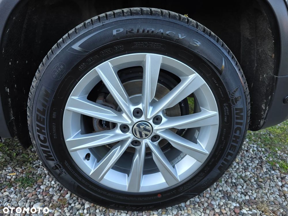 Volkswagen Tiguan 2.0 TDI DPF BlueMotion Technology Sport & Style - 14