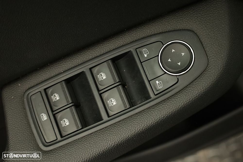 Renault Clio 1.0 TCe Evolution - 18