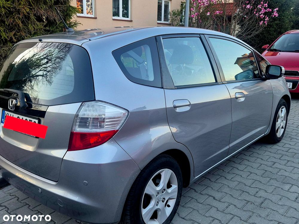 Honda Jazz 2010 photo 4