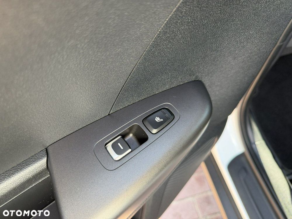 Kia Sportage 1.6 GDI L Business Line 2WD - 26