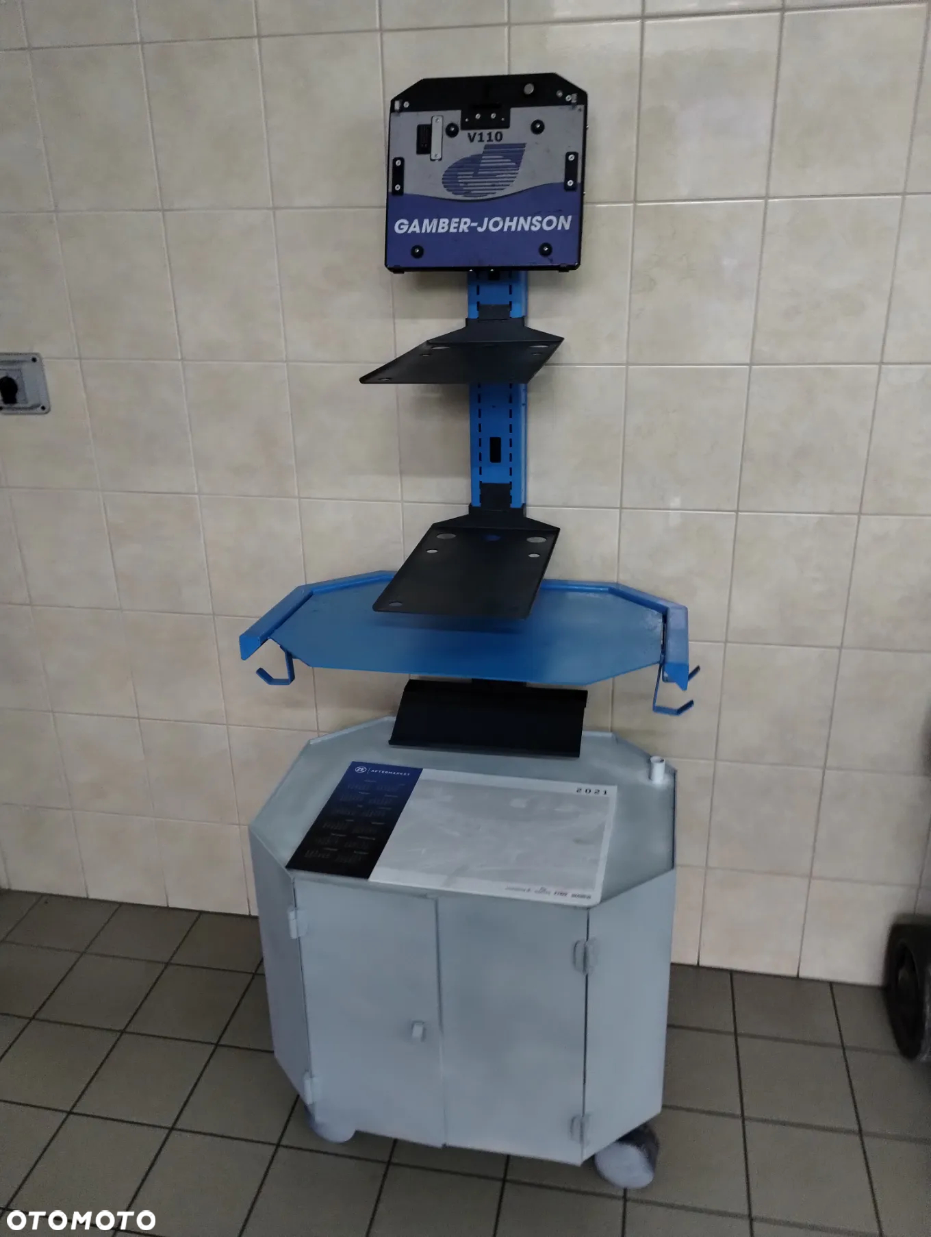 Wózek - Regał - Szafka pod tester usterek Kts i FSA Bosch - 21