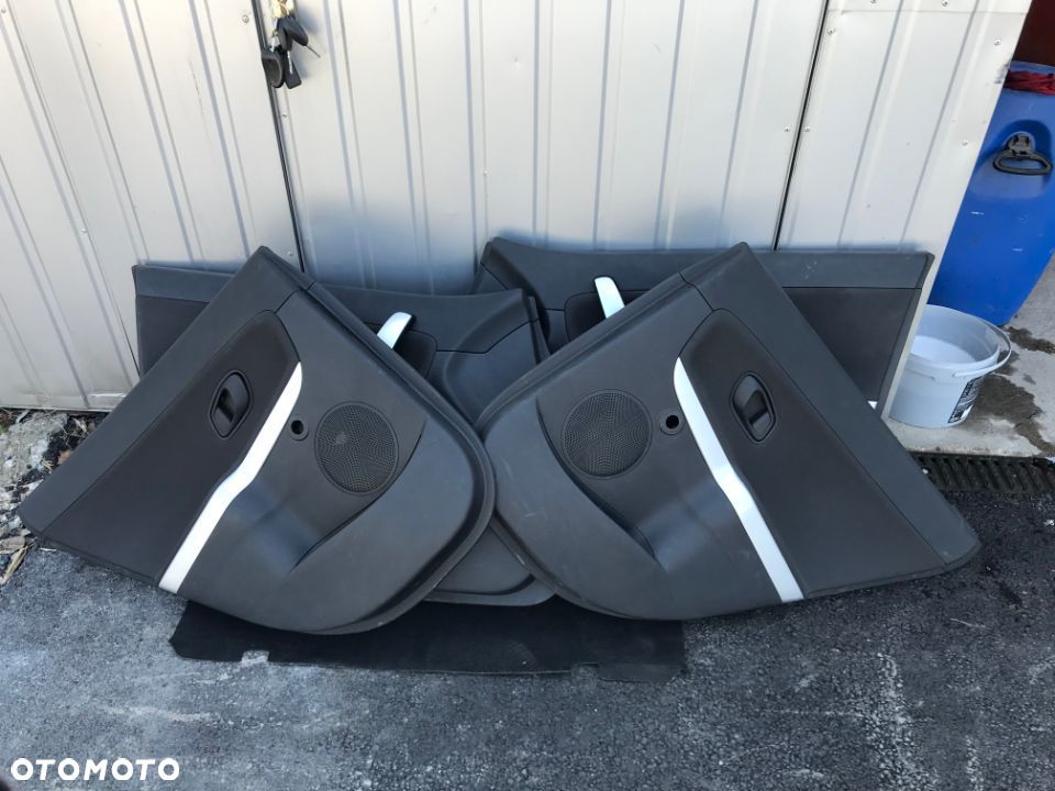 KIA CEED 2 II TAPICERKA BOCZEK DRZWI BOCZKI 4szt.  KOMBI Wwa - 4