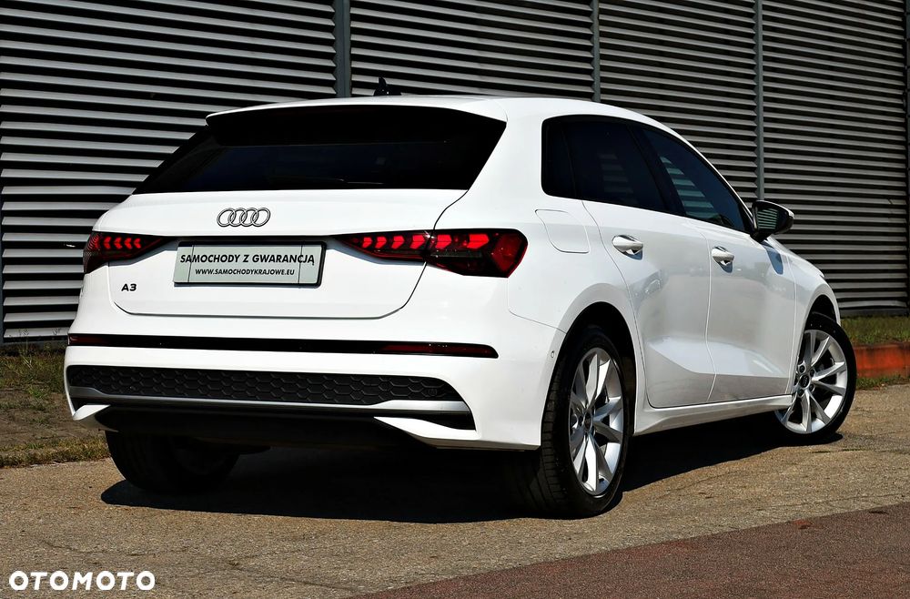 Audi A3 Sportback - 4