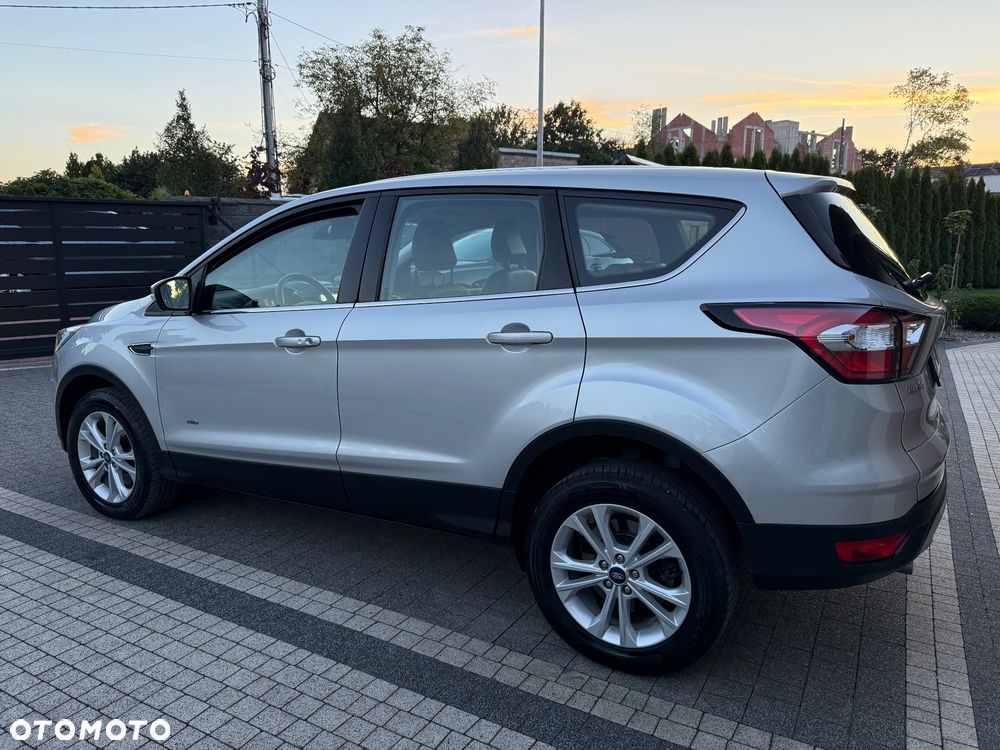 Ford Kuga 2.0 TDCi 4WD Titanium - 15