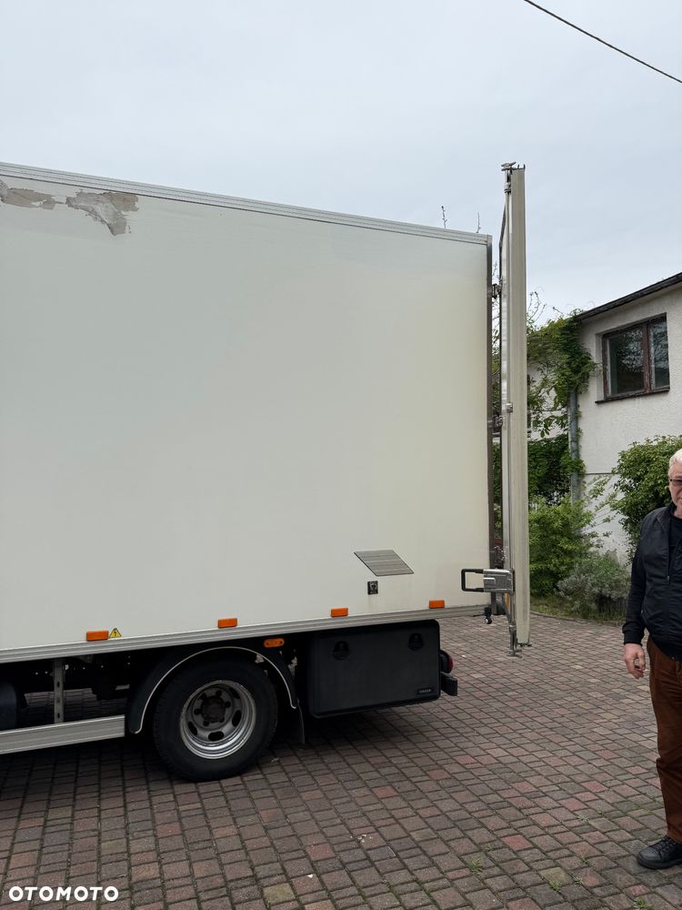 Mitsubishi COUNTER FUSO - 18