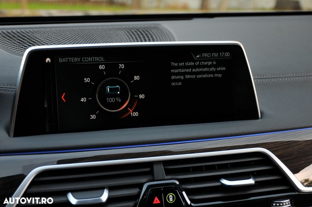 BMW Seria 7 740e iPerformance - 19