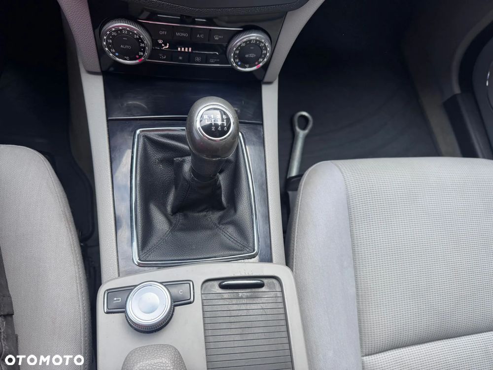 Mercedes-Benz Klasa C 180 Kompressor - 7