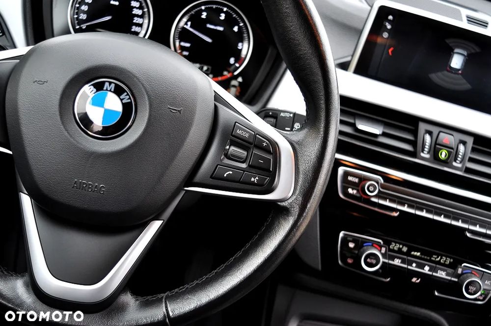 BMW X1 sDrive18d Business Edition - 25