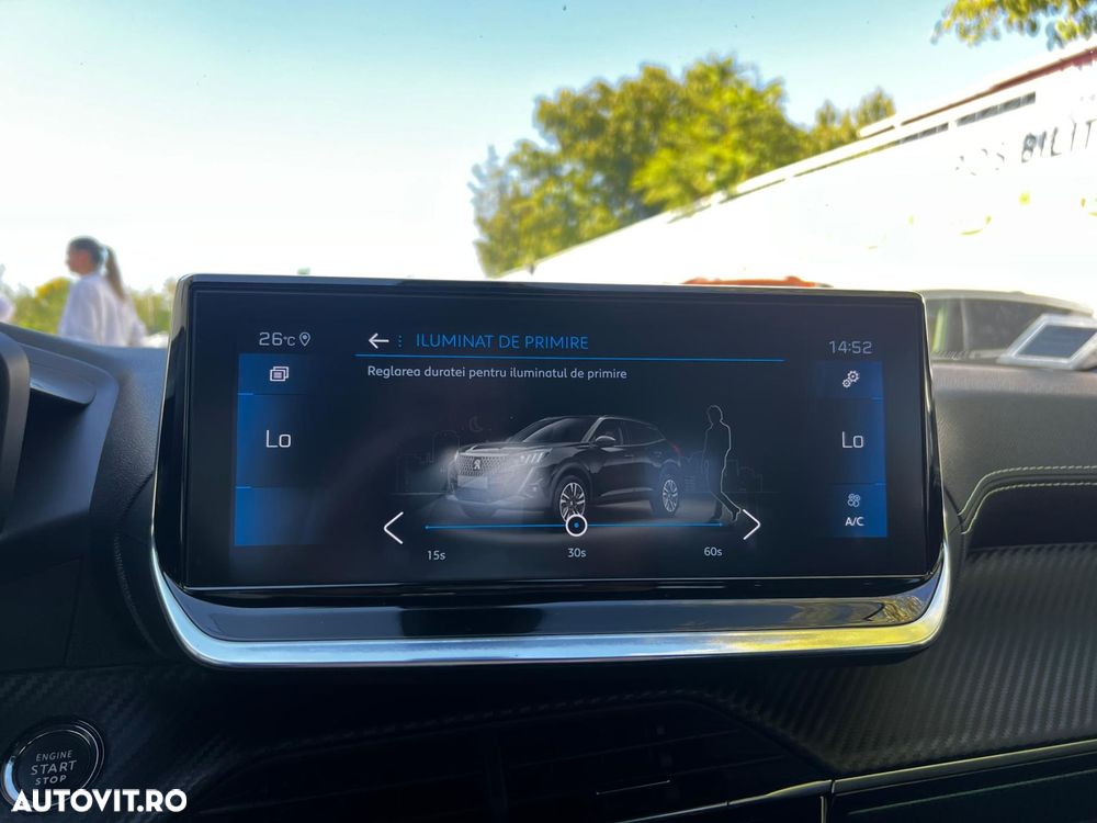 Peugeot 2008 PureTech 155 EAT8 GT - 26