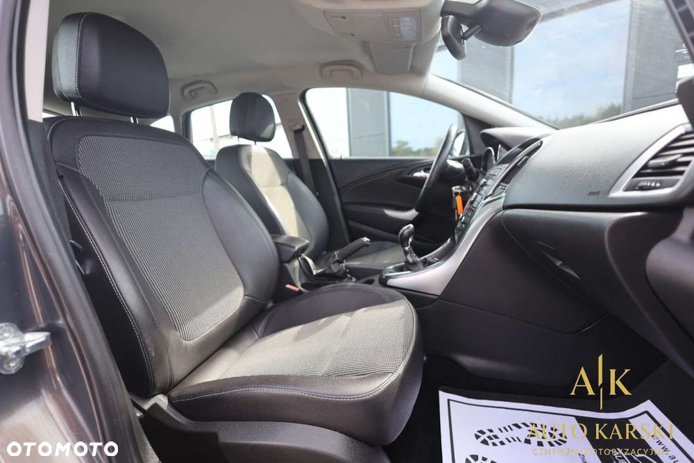 Opel Astra - 36