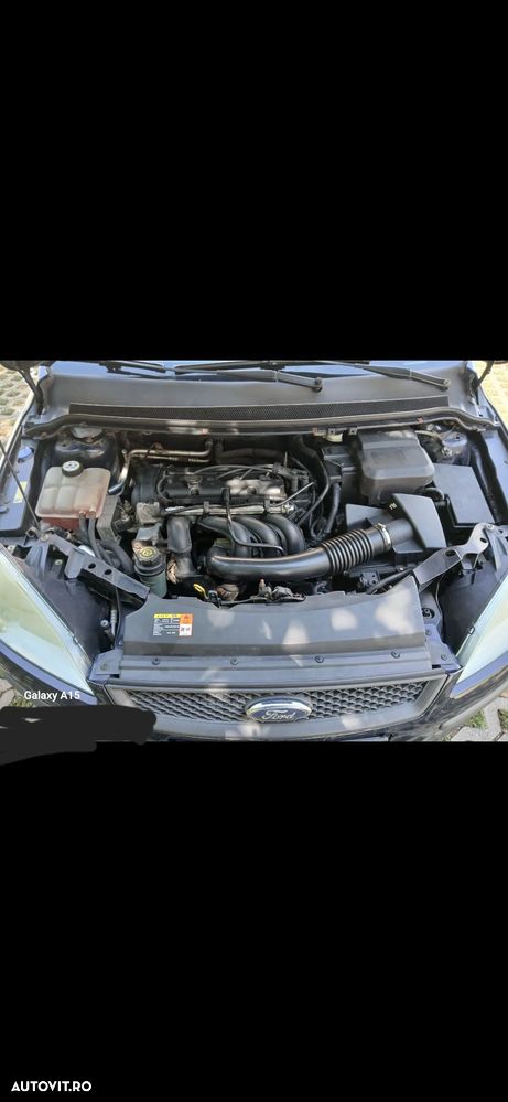 Ford Focus 1.6i Comfort - 6