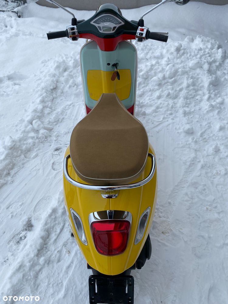 Vespa Primavera - 10