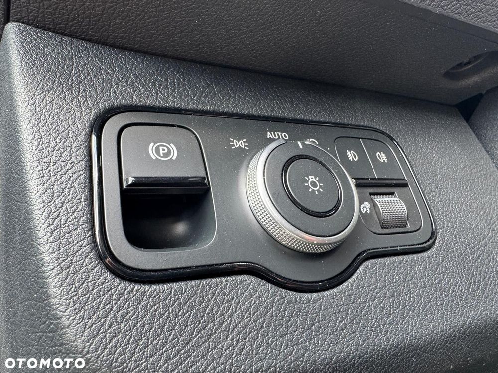 Mercedes-Benz Sprinter 317 CDI KA OM654 - 14