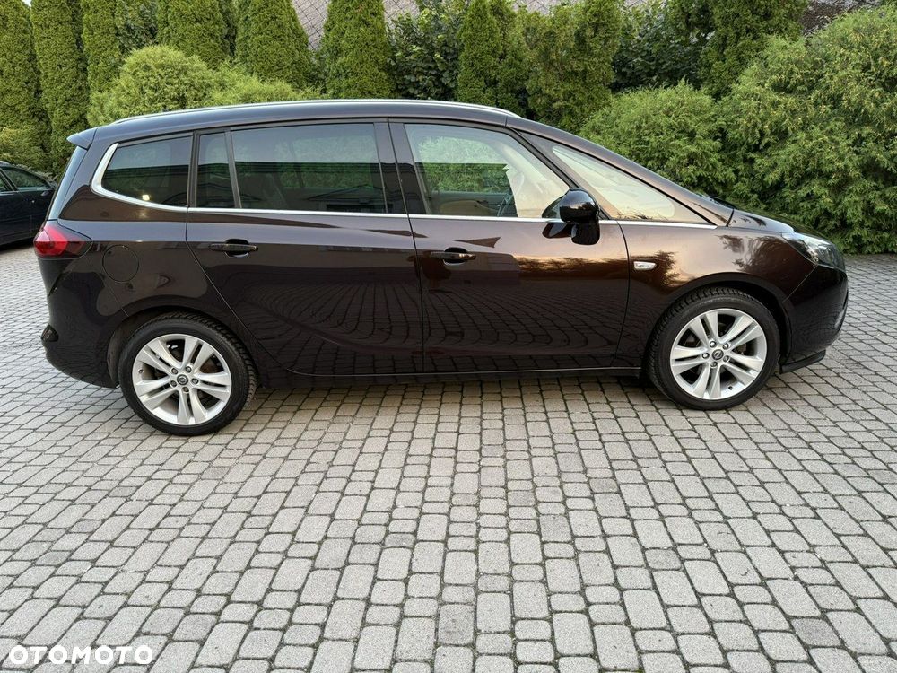 Opel Zafira - 26