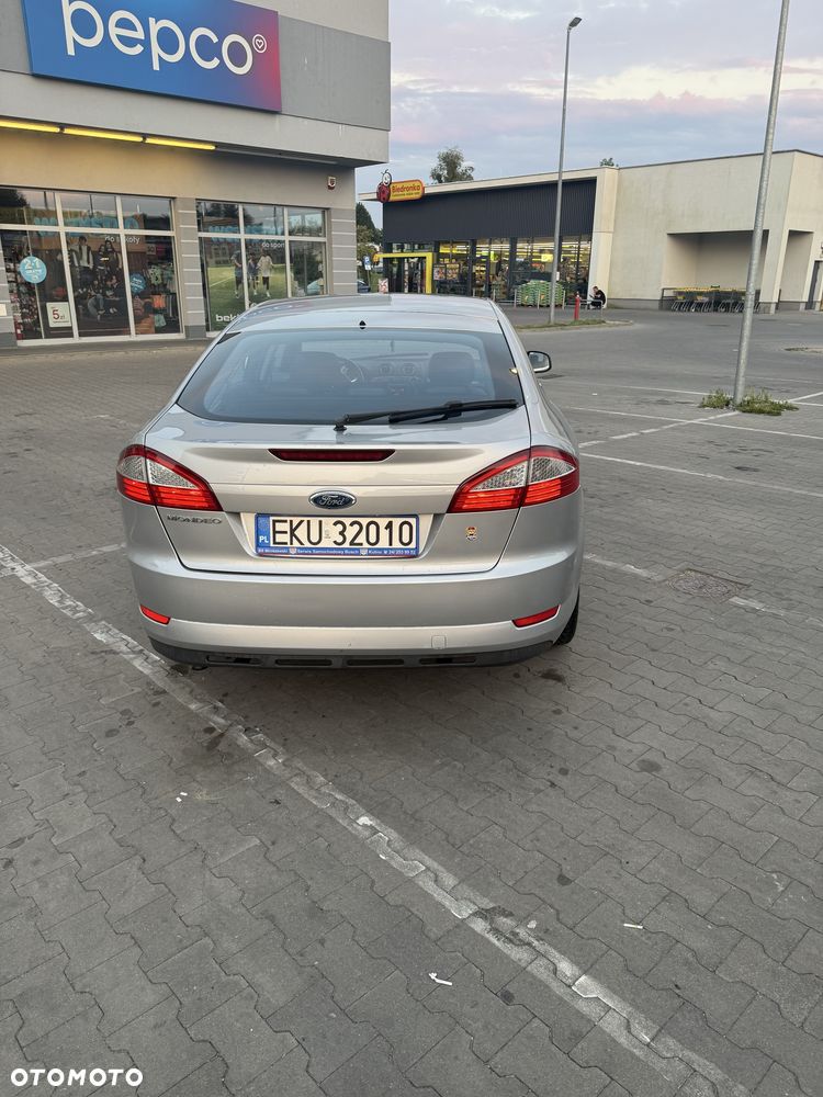 Ford Mondeo - 4