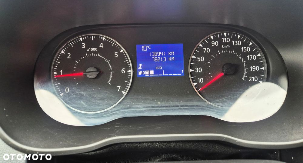 Dacia Duster 1.0 TCe Essential - 17