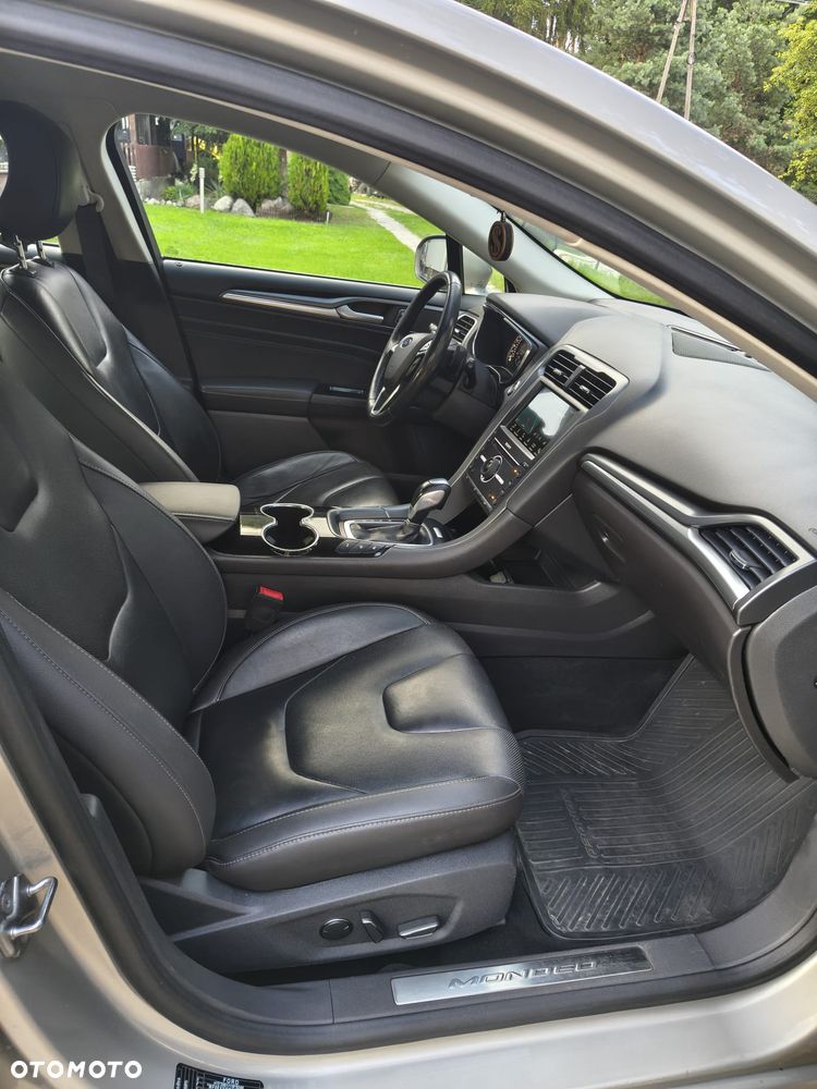 Ford Mondeo 1.5 EcoBoost Titanium - 23