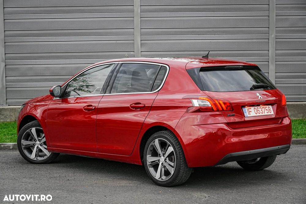 Peugeot 308 1.2 L PureTech Turbo Allure Aut. - 4