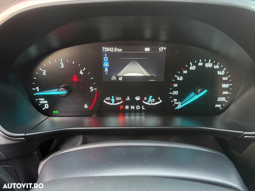 Ford Focus 1.5 EcoBlue Titanium - 34