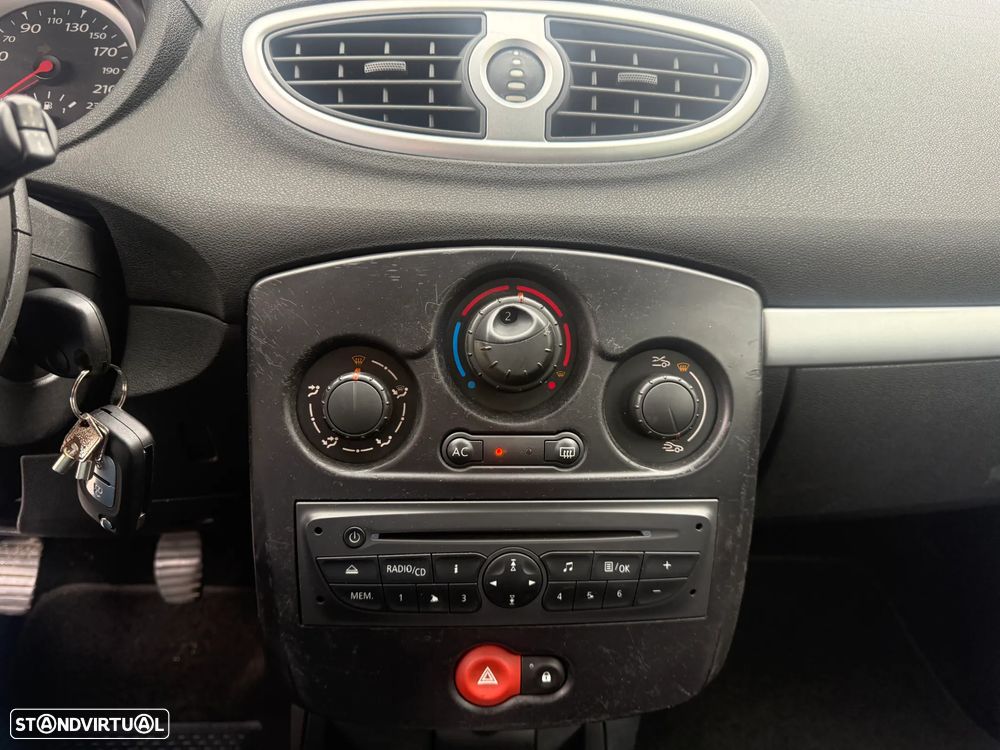 Renault Clio Break 1.5 dCi Dynamique - 23