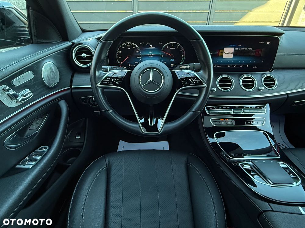 Mercedes-Benz Klasa E 300 d 9G-TRONIC AMG Line - 37