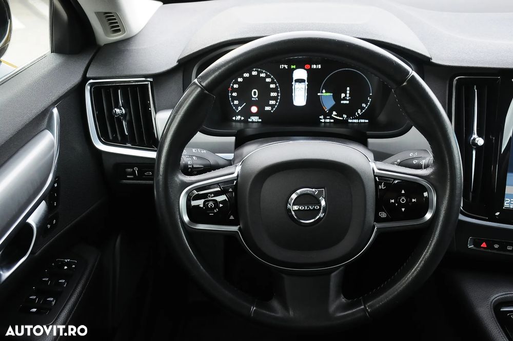 Volvo S90 - 20
