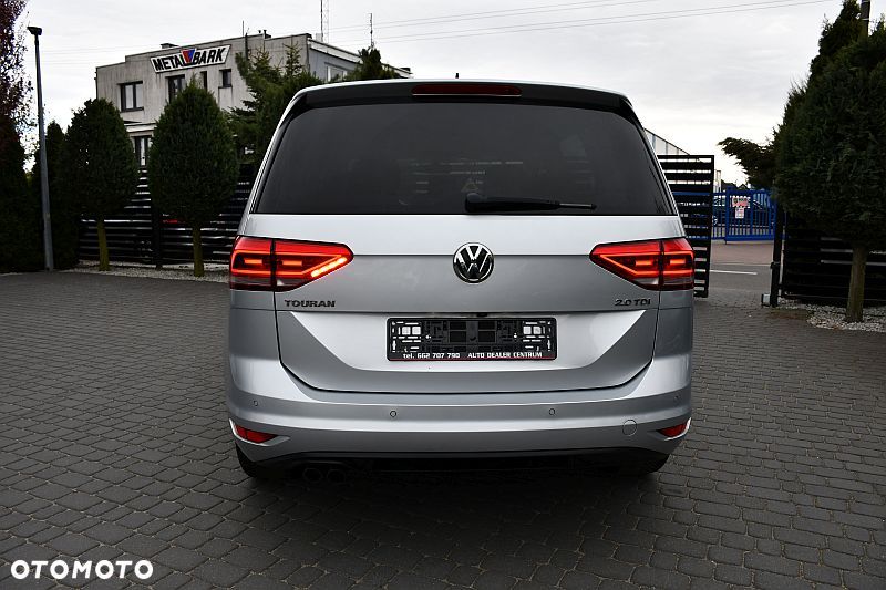 Volkswagen Touran 2.0 TDI BMT Highline DSG - 32
