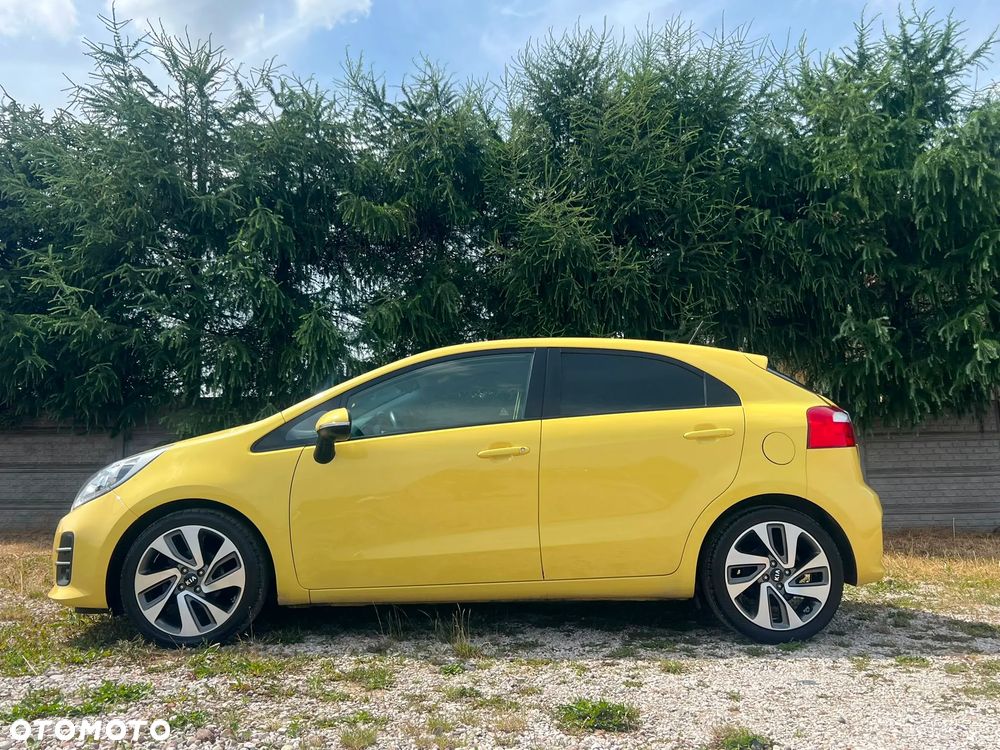 Kia Rio 1.2 Dream Team Edition - 3